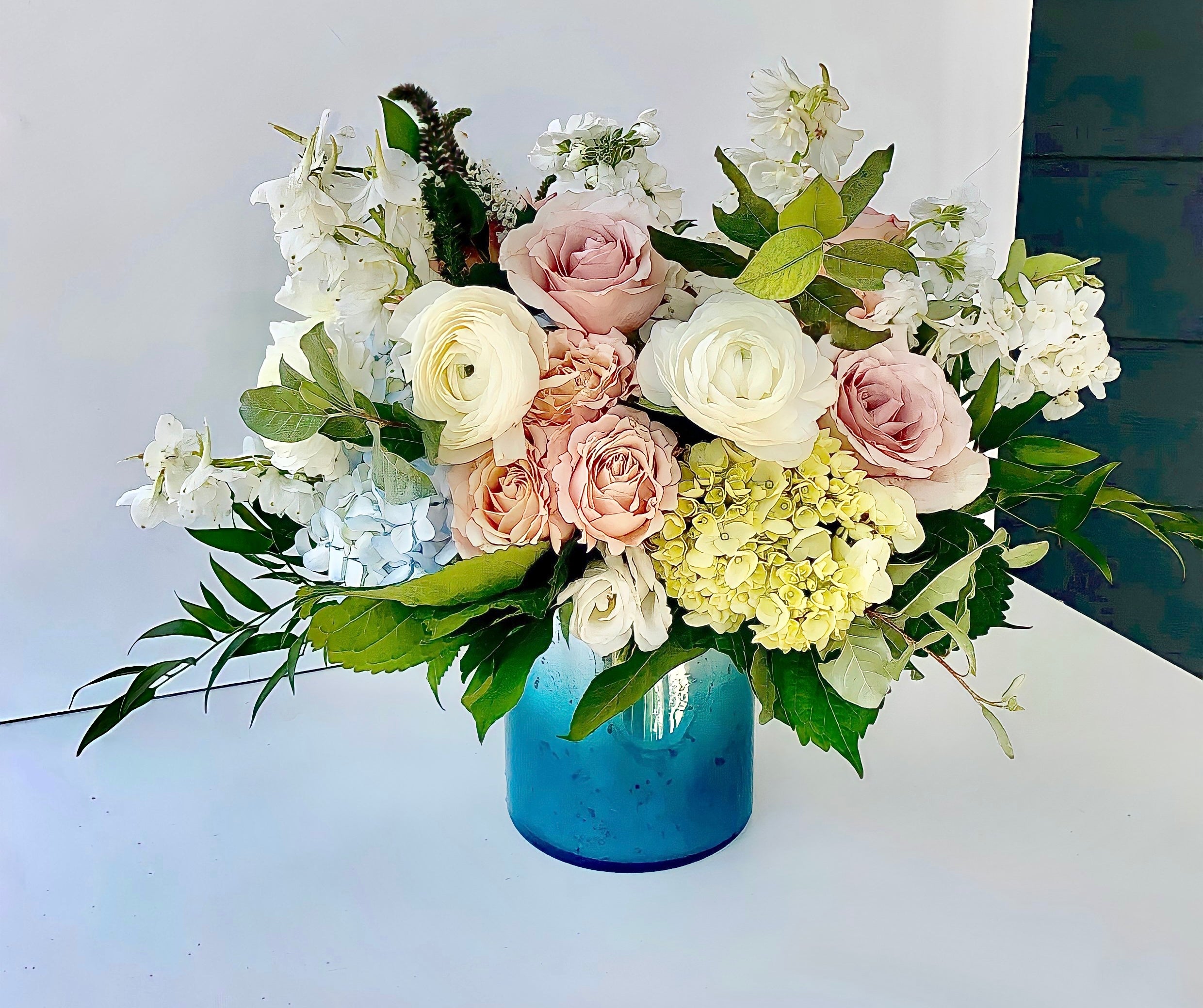 Luna Flowers